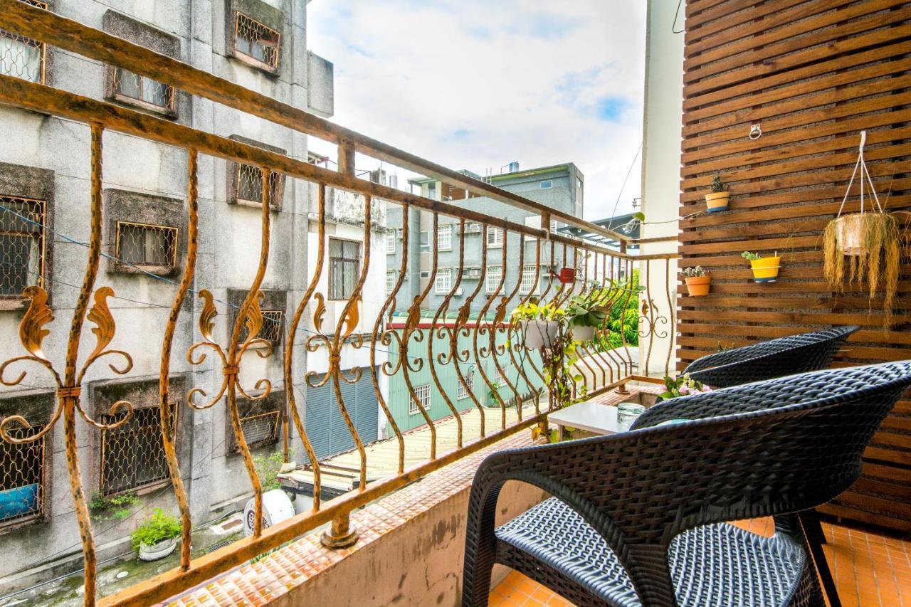 Zi Jing Cheng B&B Hualien Buitenkant foto